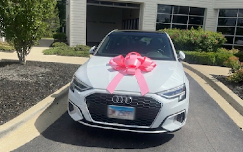 Enterprise Car Sales — Car dealer in Aurora