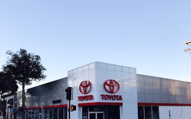 Toyota of Berkeley