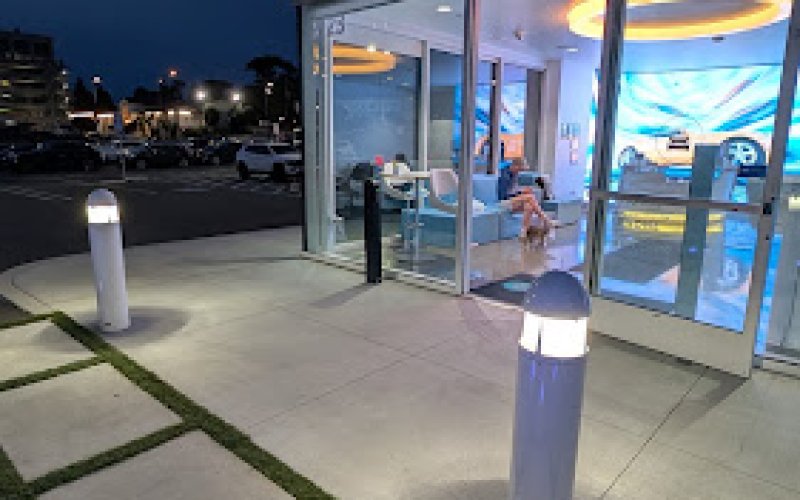 Carvana Daly City — Used car dealer in Daly City
