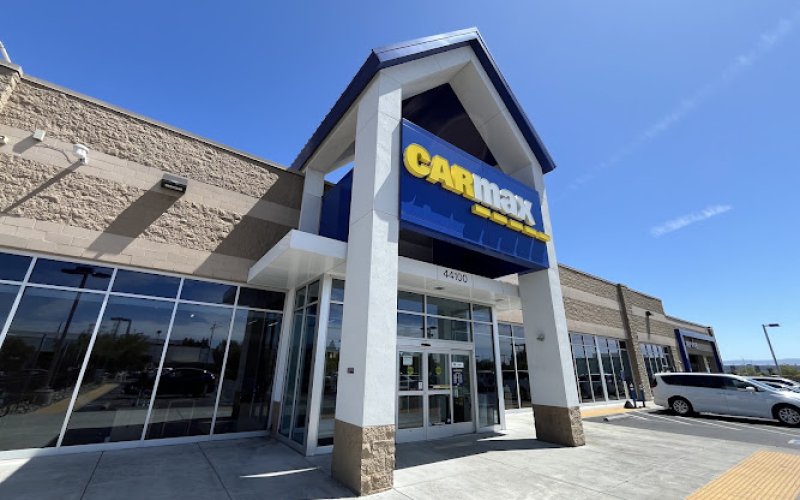 CarMax — Used car dealer in Fremont