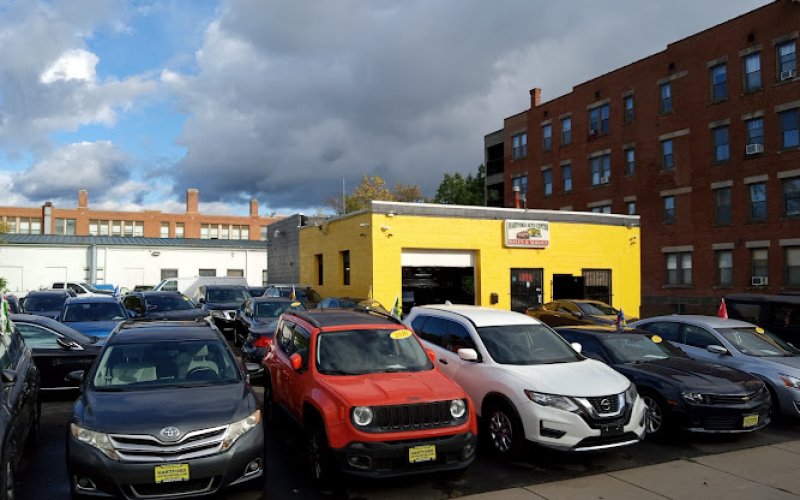Hartford Auto Center — Used car dealer in Hartford