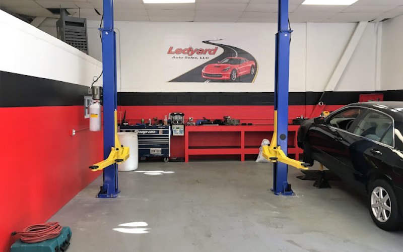 Ledyard Auto Sale LLC — Used car dealer in Hartford