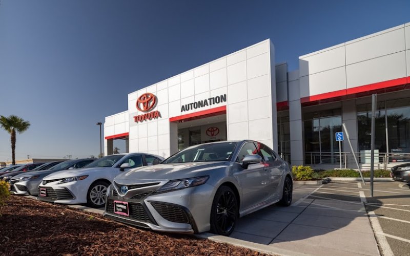 AutoNation Toyota Hayward