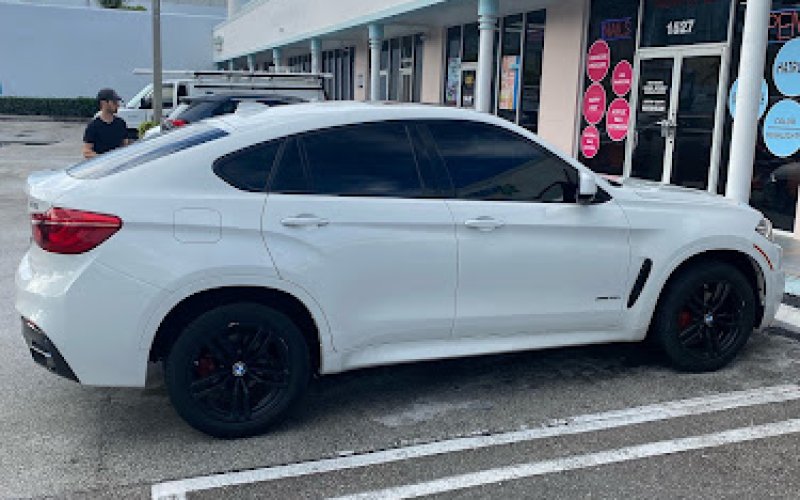 Autoline LLC — Used car dealer in Hialeah