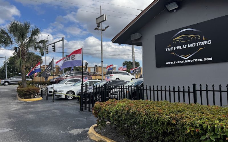 The Palm Motors — Used car dealer in Hialeah