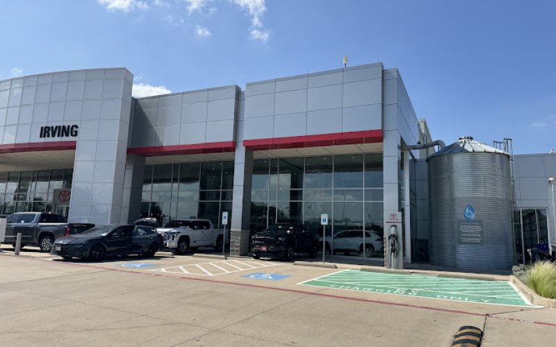 Toyota of Irving — Toyota dealer in Irving
