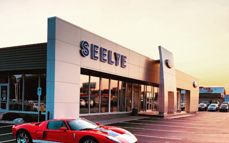 Seelye Ford of Kalamazoo
