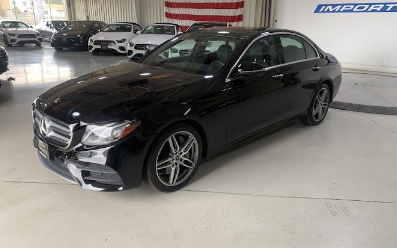 Smith Imports — Used car dealer in Memphis