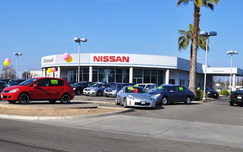 Razzari Auto Centers