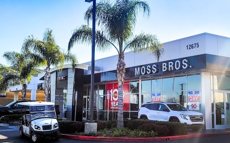 Moss Bros. GMC — GMC dealer in Moreno Valley