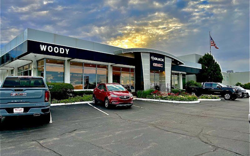 Woody Buick GMC of Naperville — GMC dealer in Naperville
