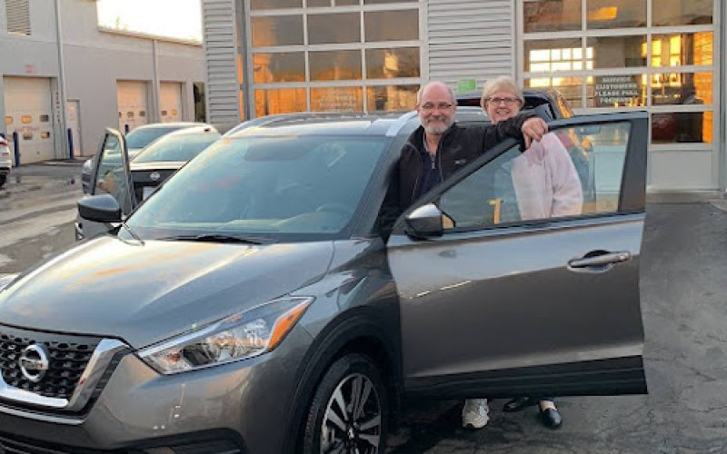 Nissan of Olathe