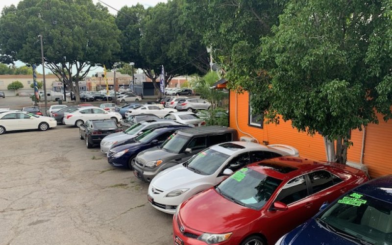 CAR DEPOT
