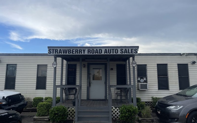 Strawberry Road Auto Sales
