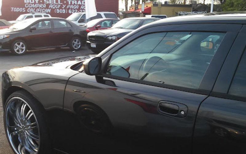 AUTO SALES - LOW DOWN PAYMENTS - REPO NO PROBLEM - buy here pay here