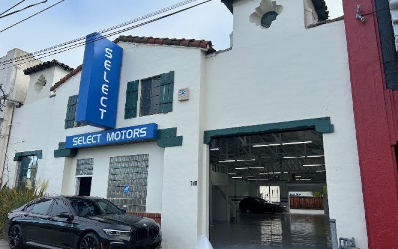 Select Motors