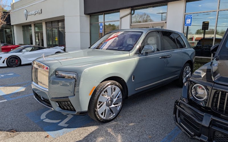 Rolls-Royce Motor Cars of Atlanta — Rolls-Royce dealer in Sandy Springs