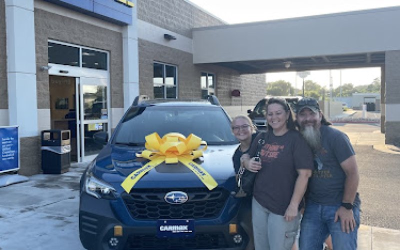 CarMax — Used car dealer in Shreveport