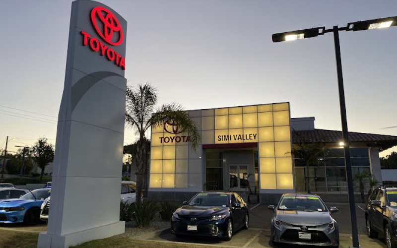Simi Valley Toyota — Toyota dealer in Simi Valley