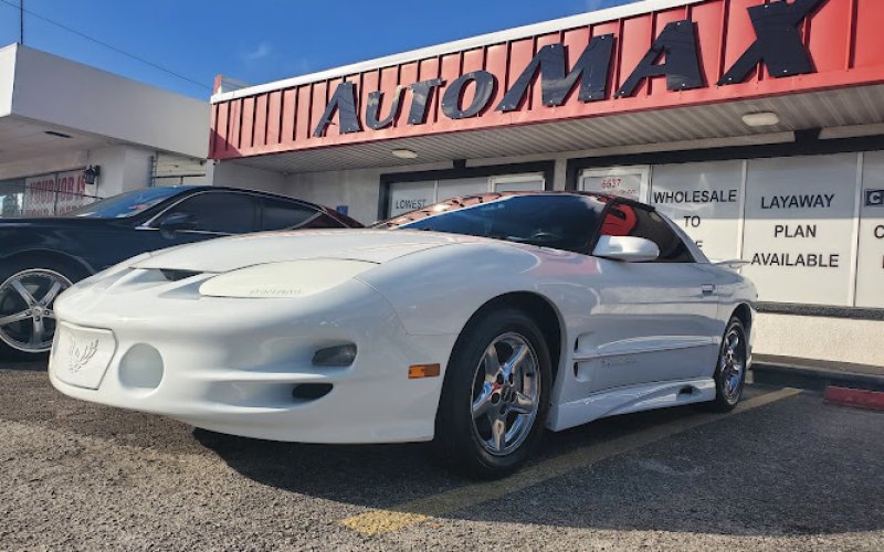AutoWORLD Wholesale Group, Inc. — Car dealer in Tampa