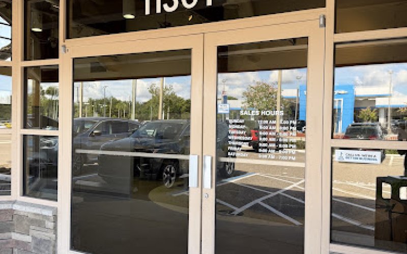 Tampa Bay Motorcars — Used car dealer in Tampa